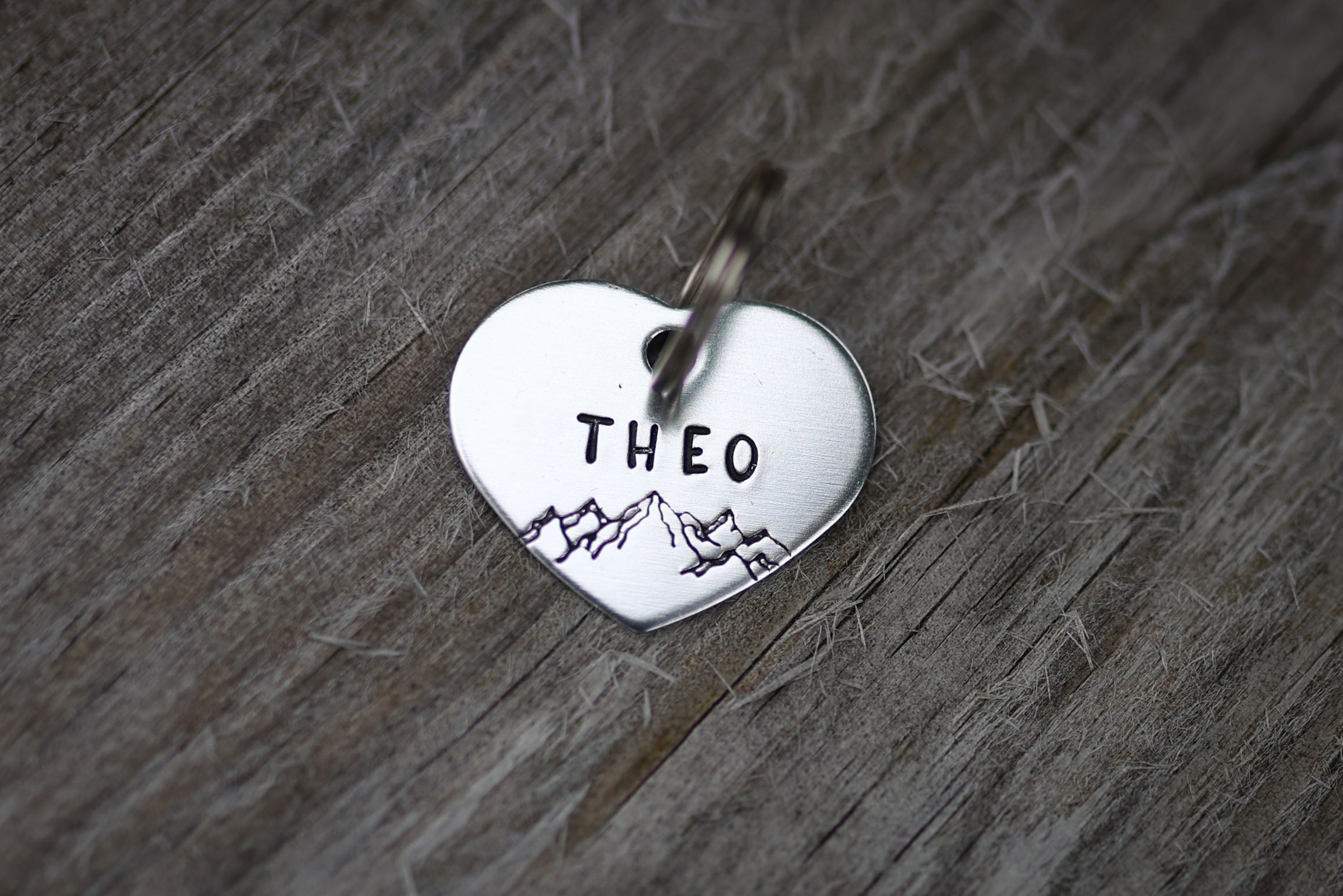 Mountains (Micro tag)